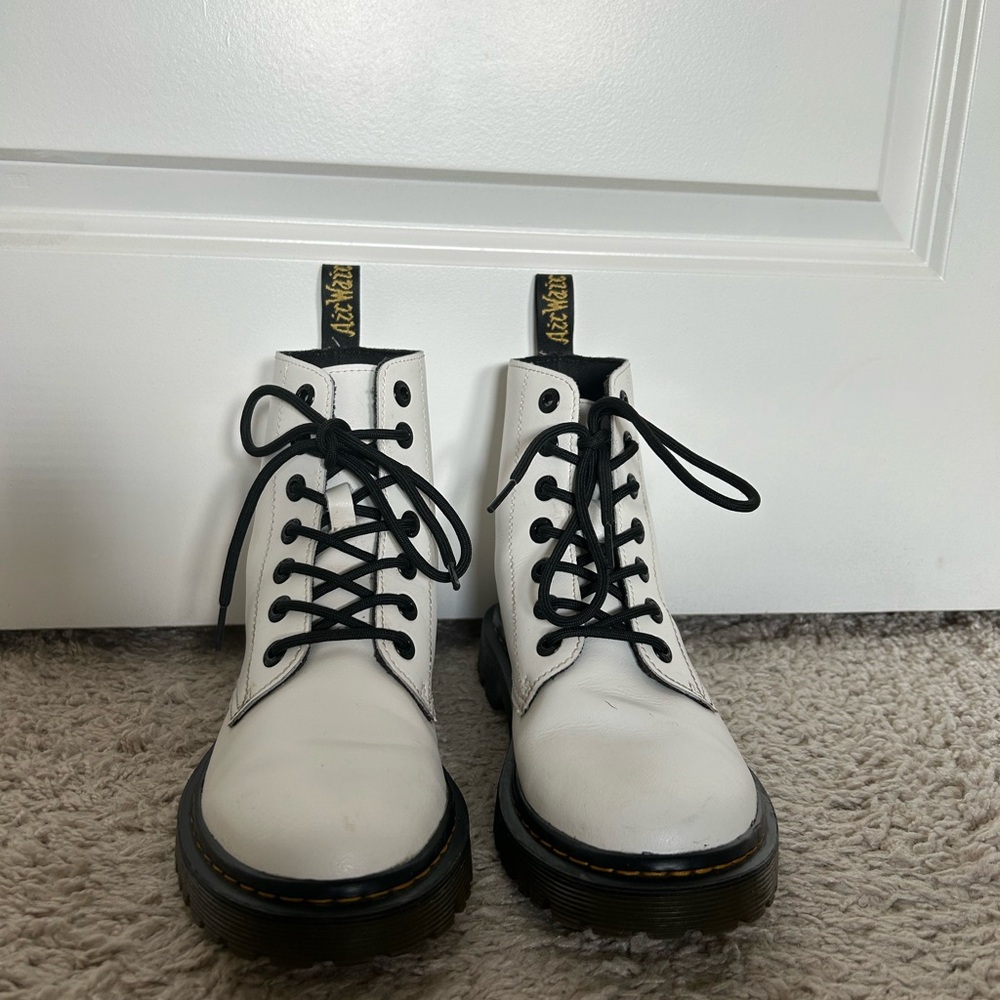 Doc Martens - Picture 3 of 6